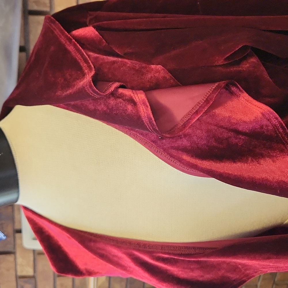 Whimsy Castlecore Maroon Velvet Ruffled Jacket Size Large On Trend Fairy Witchy - Picture 3 of 11